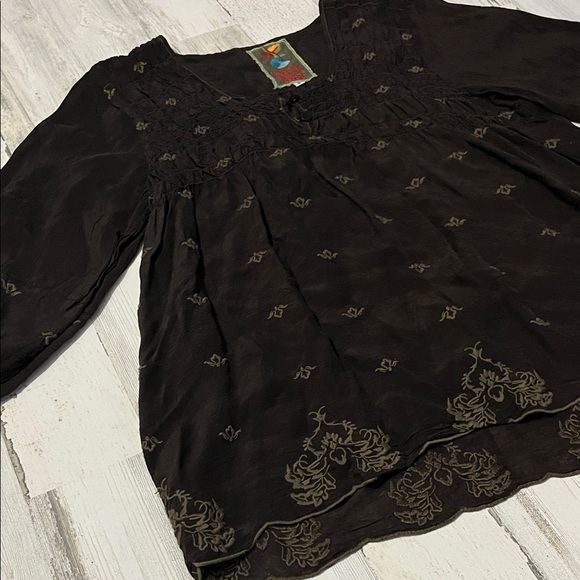 Johnny Was Chocolate Brown Blouse with Embroidery Size Small - Picture 2 of 11